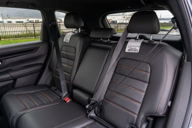 new 2026 Honda CR-V Hybrid car, priced at $38,925