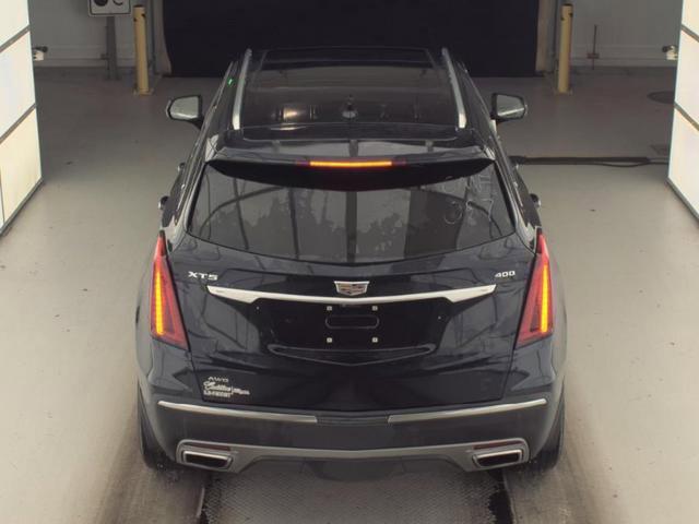 used 2021 Cadillac XT5 car, priced at $27,794
