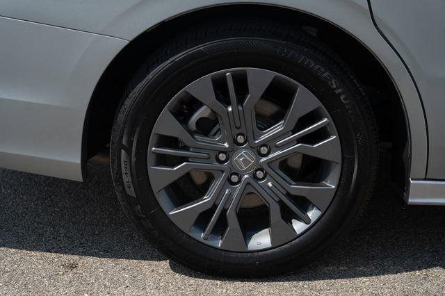 used 2025 Honda Odyssey car, priced at $44,794
