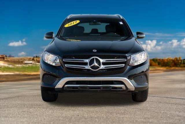 used 2019 Mercedes-Benz GLC 300 car, priced at $21,495