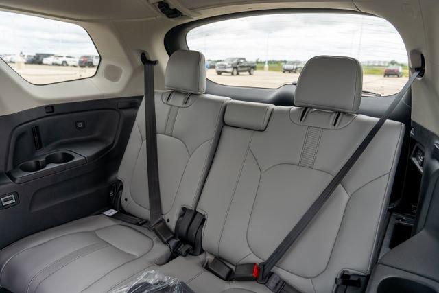 new 2025 Honda Pilot car, priced at $47,331