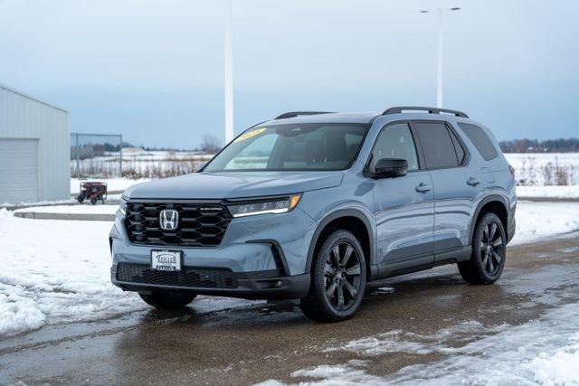 used 2025 Honda Pilot car, priced at $55,975