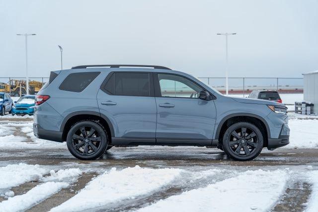 used 2025 Honda Pilot car, priced at $55,975