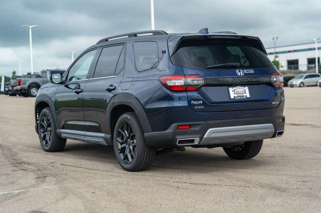 new 2025 Honda Pilot car, priced at $51,821