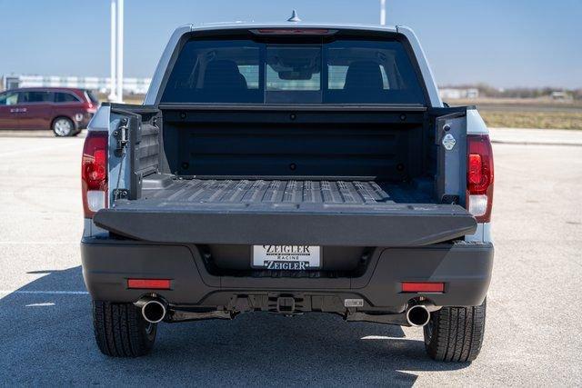 new 2025 Honda Ridgeline car, priced at $42,037