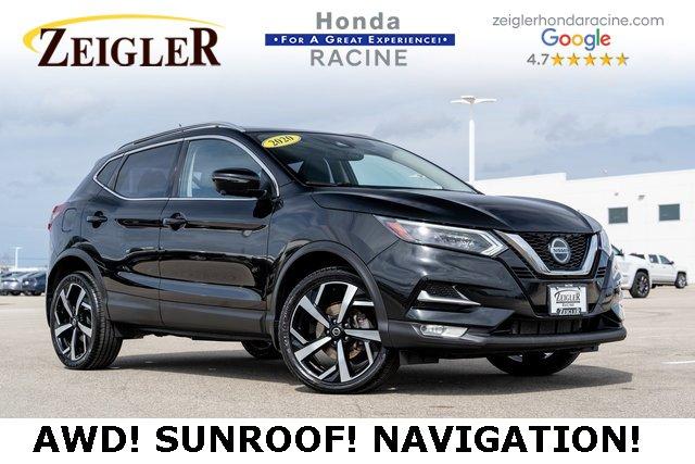 used 2020 Nissan Rogue Sport car, priced at $19,294