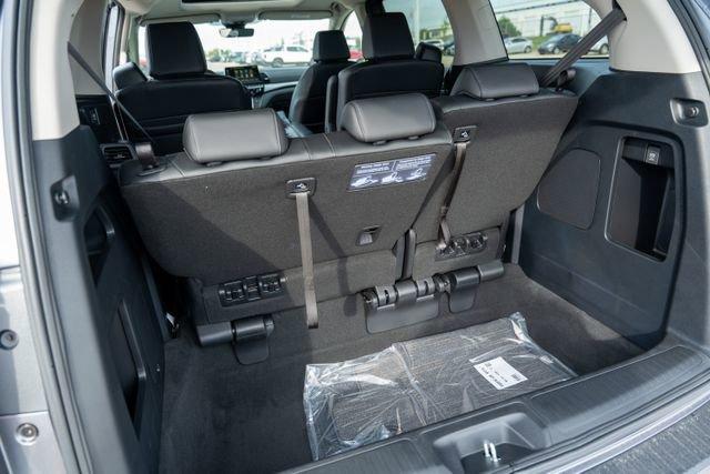 new 2026 Honda Odyssey car, priced at $41,290