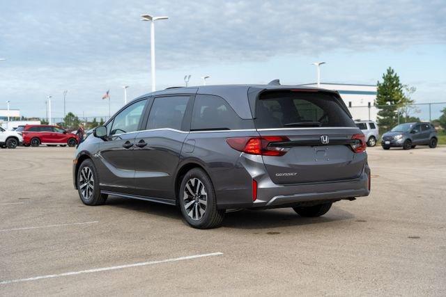new 2026 Honda Odyssey car, priced at $41,290
