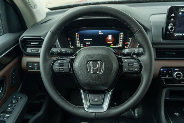 new 2025 Honda Pilot car, priced at $50,278