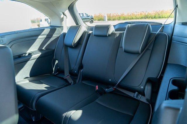 new 2025 Honda Odyssey car, priced at $45,369