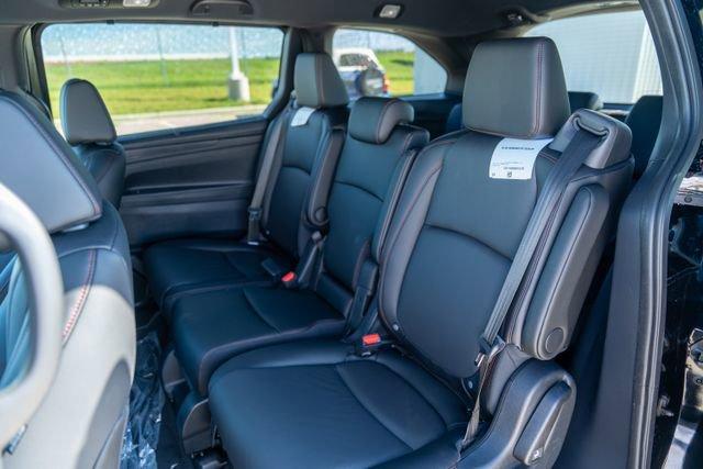 new 2026 Honda Odyssey car, priced at $42,640
