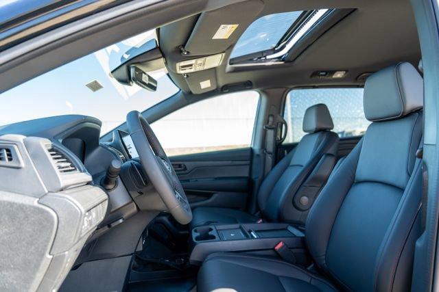 new 2026 Honda Odyssey car, priced at $42,640
