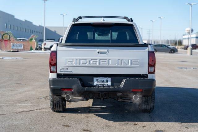 new 2025 Honda Ridgeline car, priced at $44,136