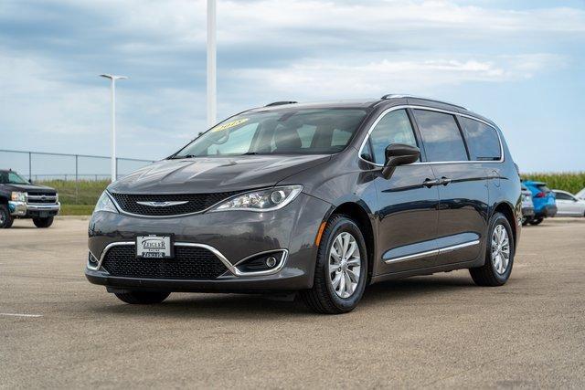 used 2018 Chrysler Pacifica car, priced at $17,794