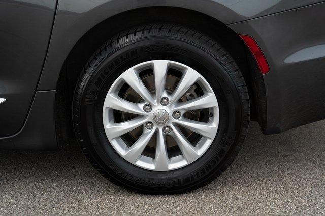 used 2018 Chrysler Pacifica car, priced at $17,794