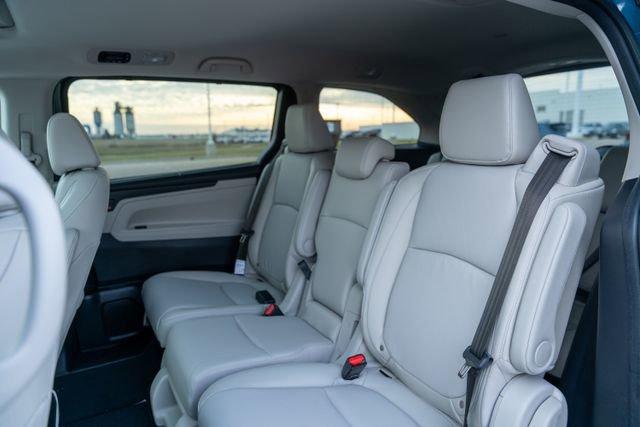 new 2026 Honda Odyssey car, priced at $41,540
