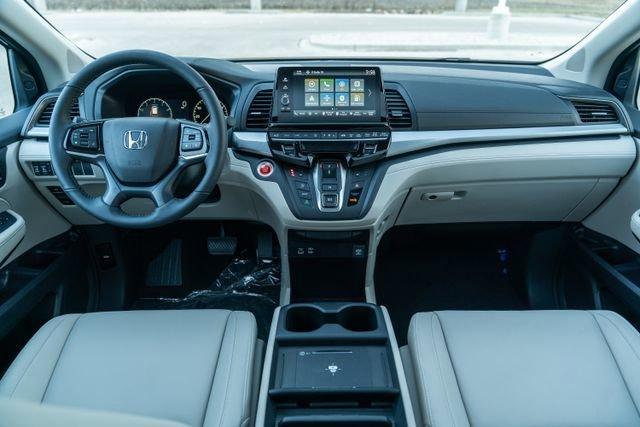 new 2026 Honda Odyssey car, priced at $41,540