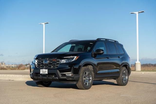 new 2025 Honda Passport car, priced at $43,335