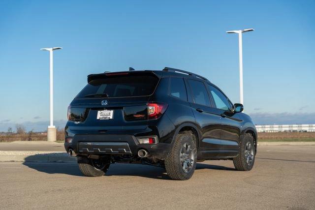 new 2025 Honda Passport car, priced at $43,335