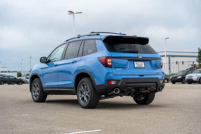 new 2025 Honda Passport car, priced at $43,995