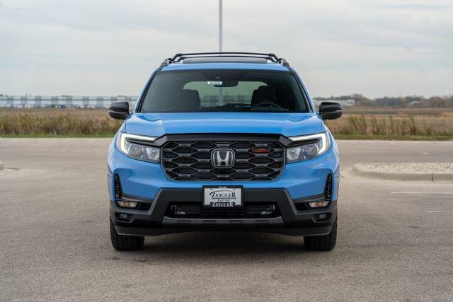 new 2025 Honda Passport car, priced at $43,995