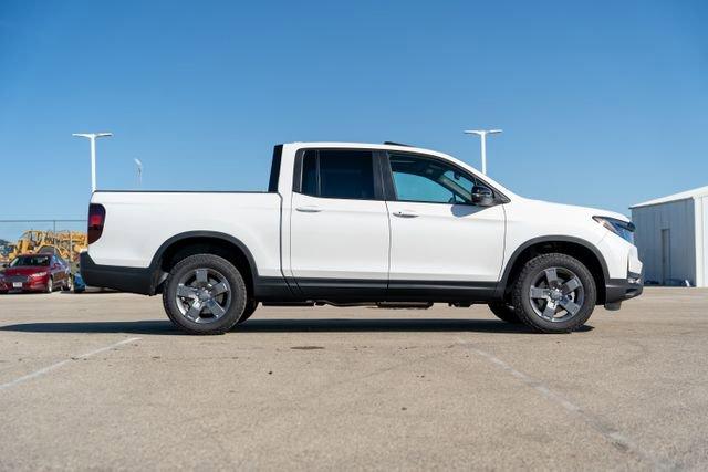 new 2025 Honda Ridgeline car, priced at $47,480