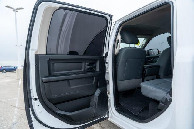 used 2019 Ram 1500 Classic car, priced at $25,894