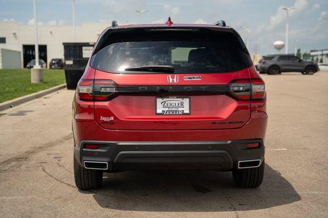 new 2025 Honda Pilot car, priced at $52,508