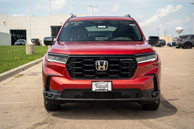 new 2025 Honda Pilot car, priced at $52,508