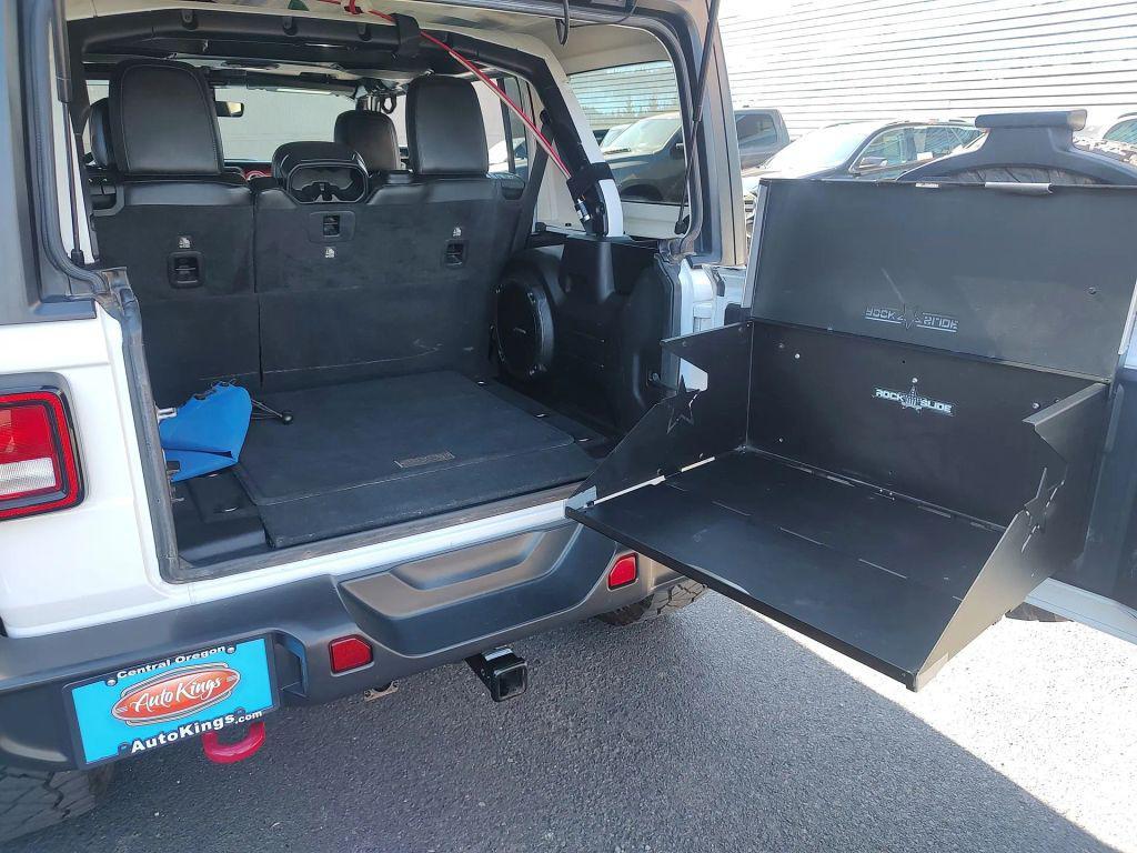 used 2018 Jeep Wrangler Unlimited car, priced at $27,990