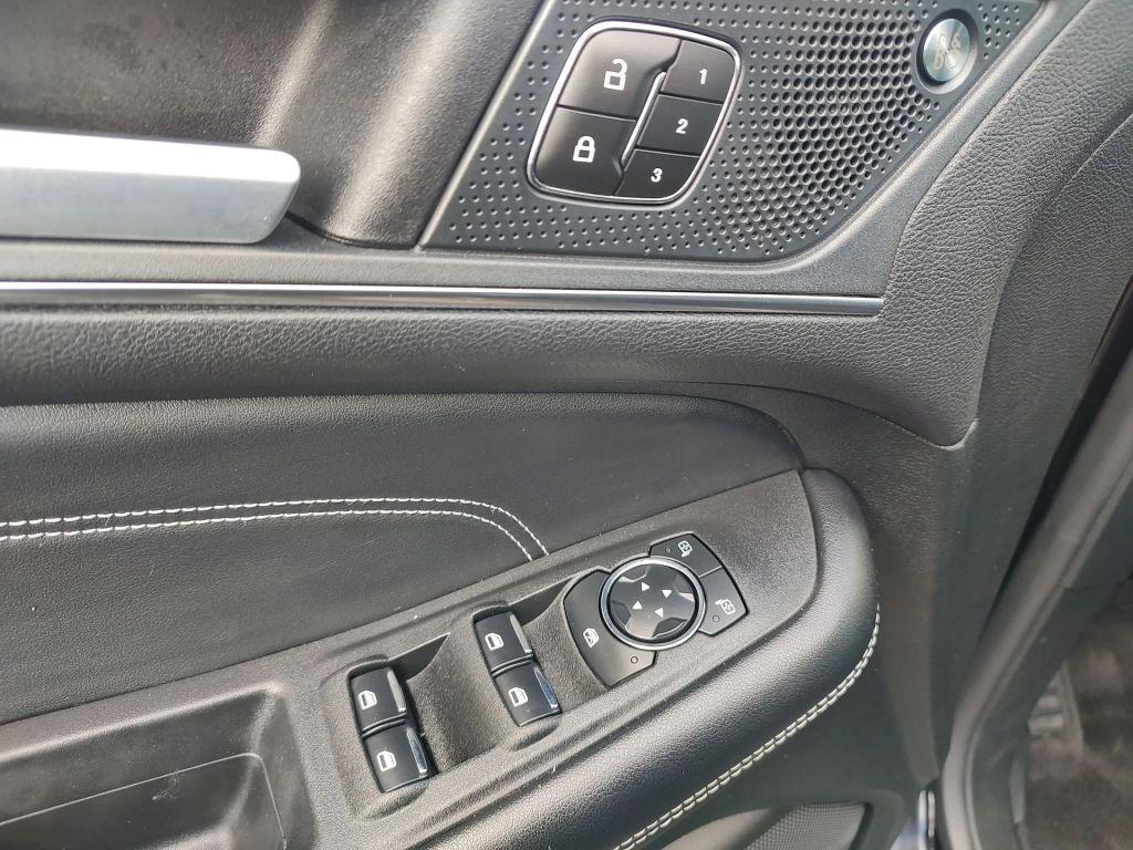 used 2023 Ford Edge car, priced at $24,990