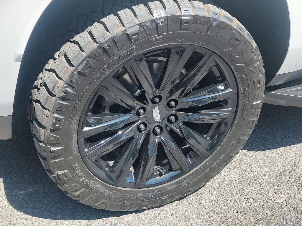 used 2021 Cadillac Escalade ESV car, priced at $55,990