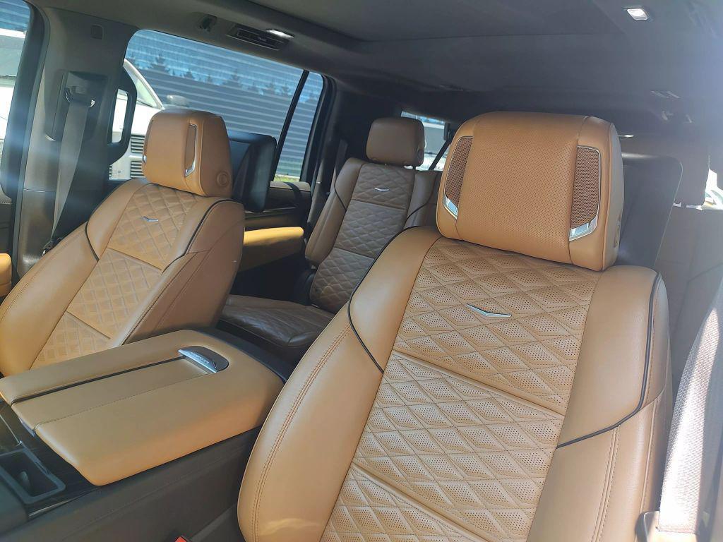 used 2021 Cadillac Escalade ESV car, priced at $55,990