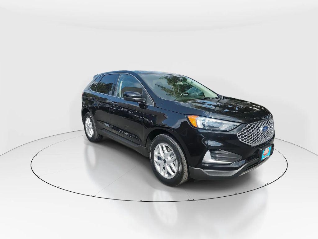 used 2023 Ford Edge car, priced at $19,425