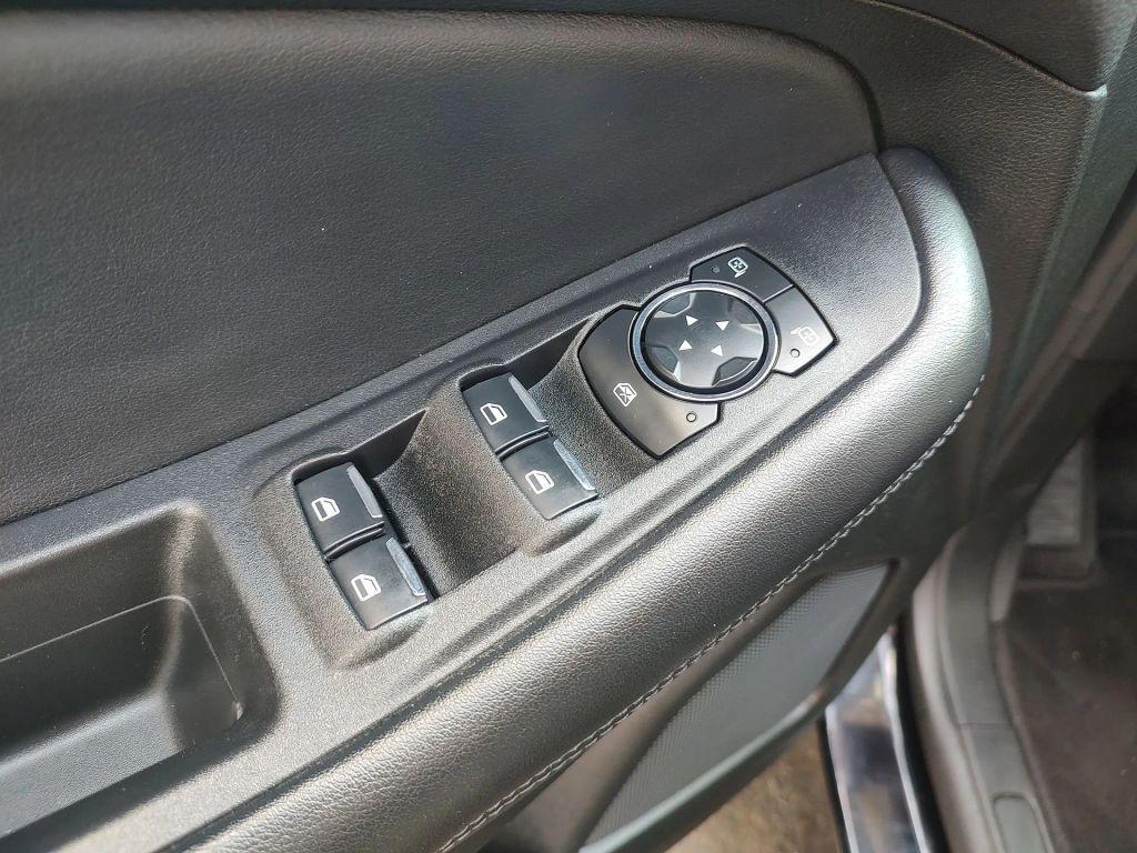 used 2023 Ford Edge car, priced at $19,425