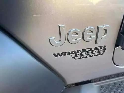 used 2019 Jeep Wrangler Unlimited car, priced at $28,990