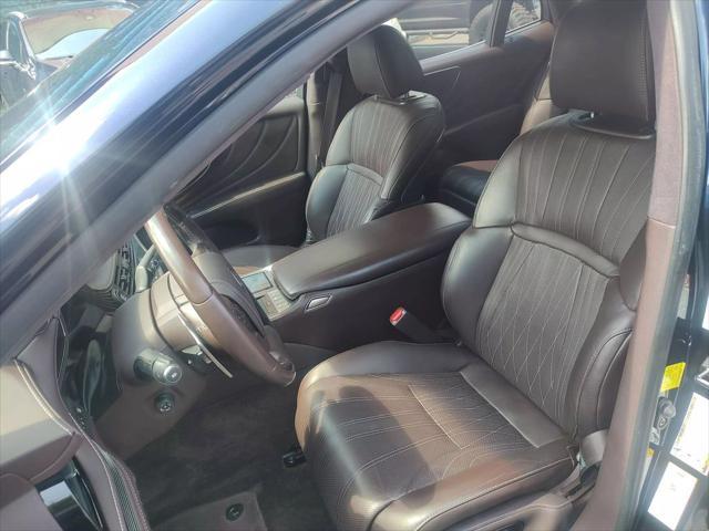 used 2018 Lexus LS 500 car, priced at $41,999