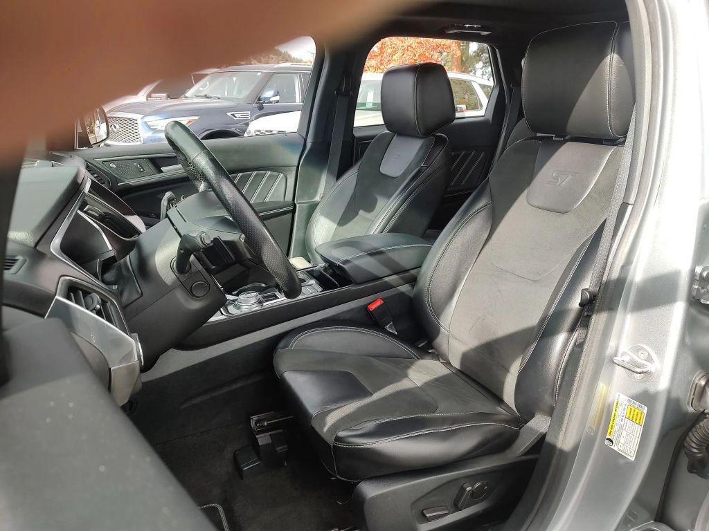 used 2020 Ford Edge car, priced at $17,500