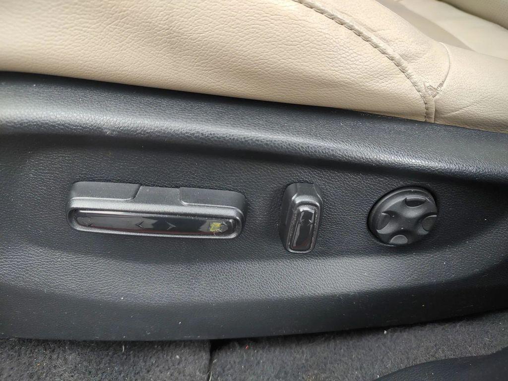 used 2017 Honda CR-V car, priced at $18,491