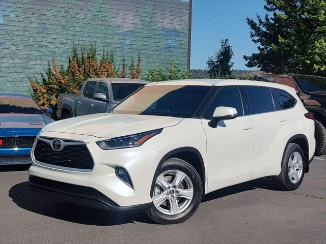 used 2021 Toyota Highlander car, priced at $23,623