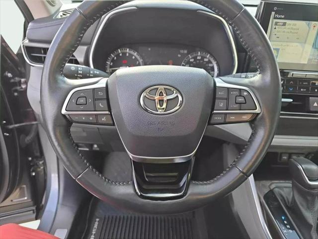 used 2021 Toyota Highlander car, priced at $37,480