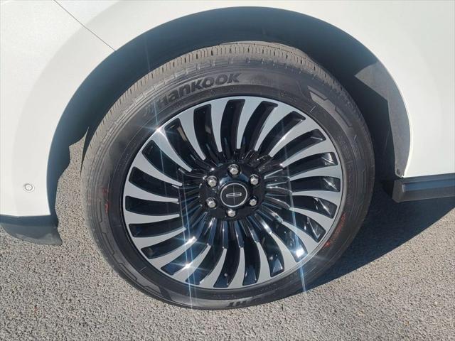 used 2020 Lincoln Navigator car, priced at $44,420