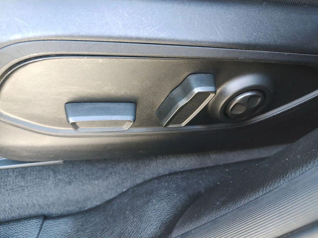 used 2022 Jeep Grand Cherokee car, priced at $28,889