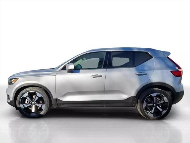 used 2019 Volvo XC40 car, priced at $17,999