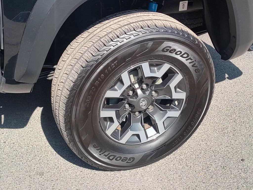 used 2020 Toyota Tacoma car, priced at $33,671