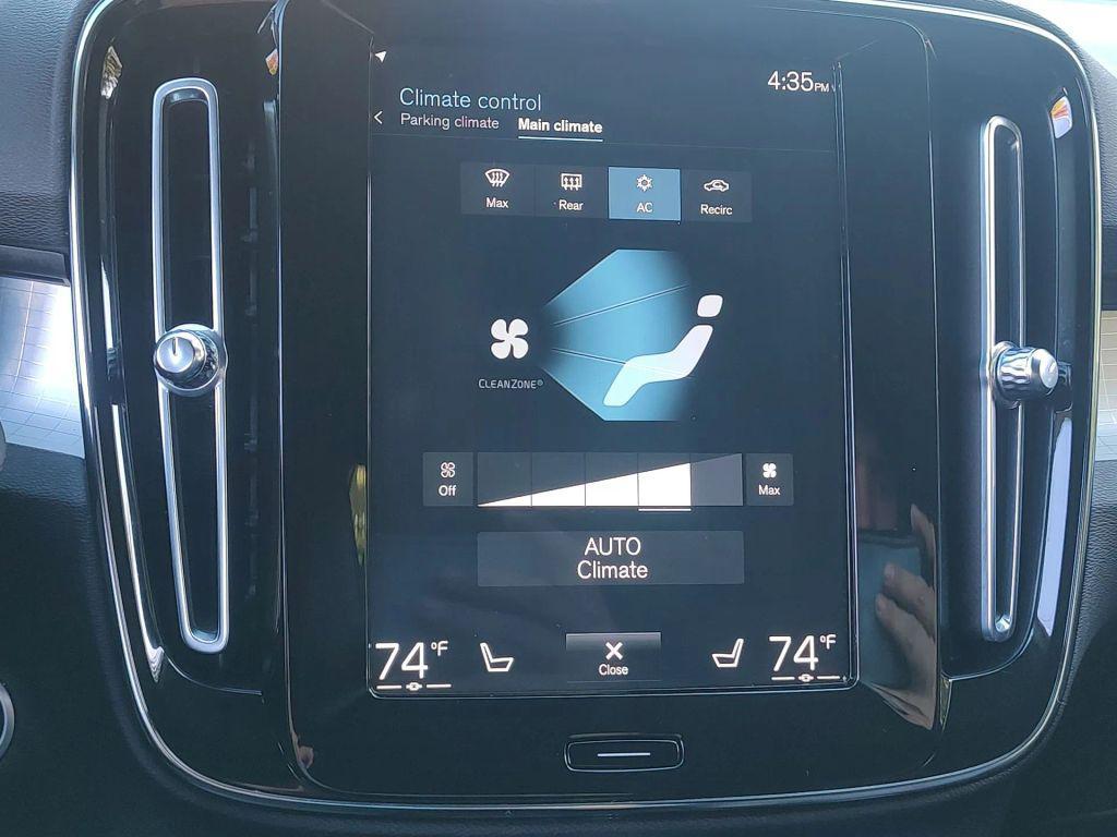 used 2021 Volvo XC40 car, priced at $23,640