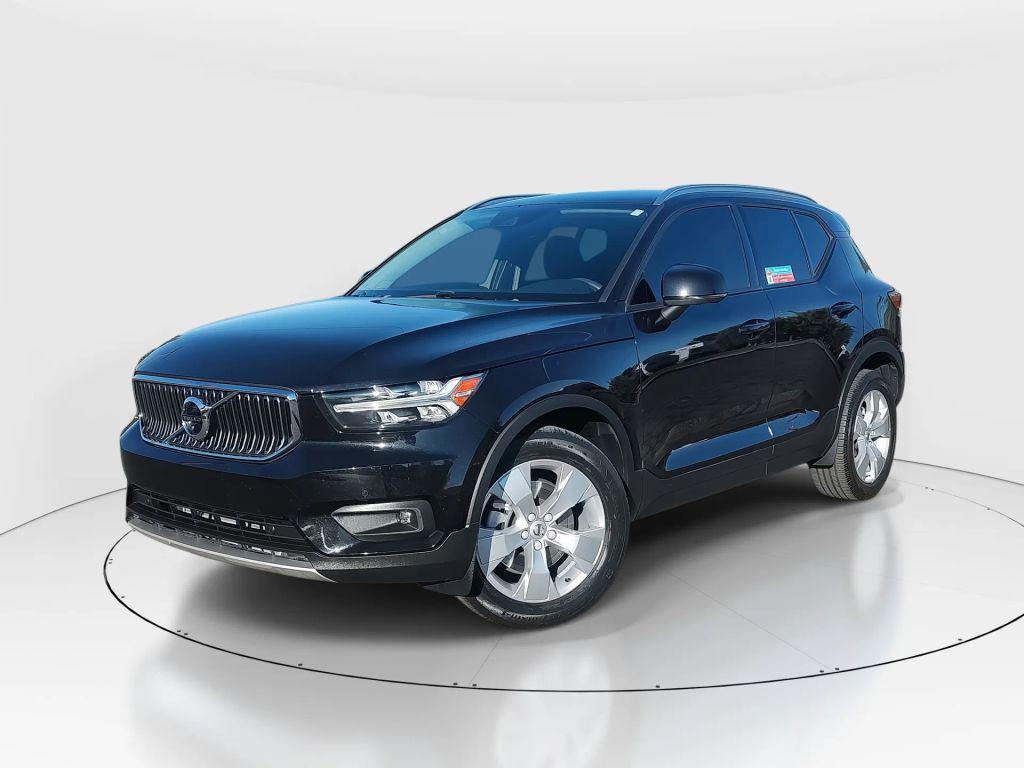 used 2021 Volvo XC40 car, priced at $23,640