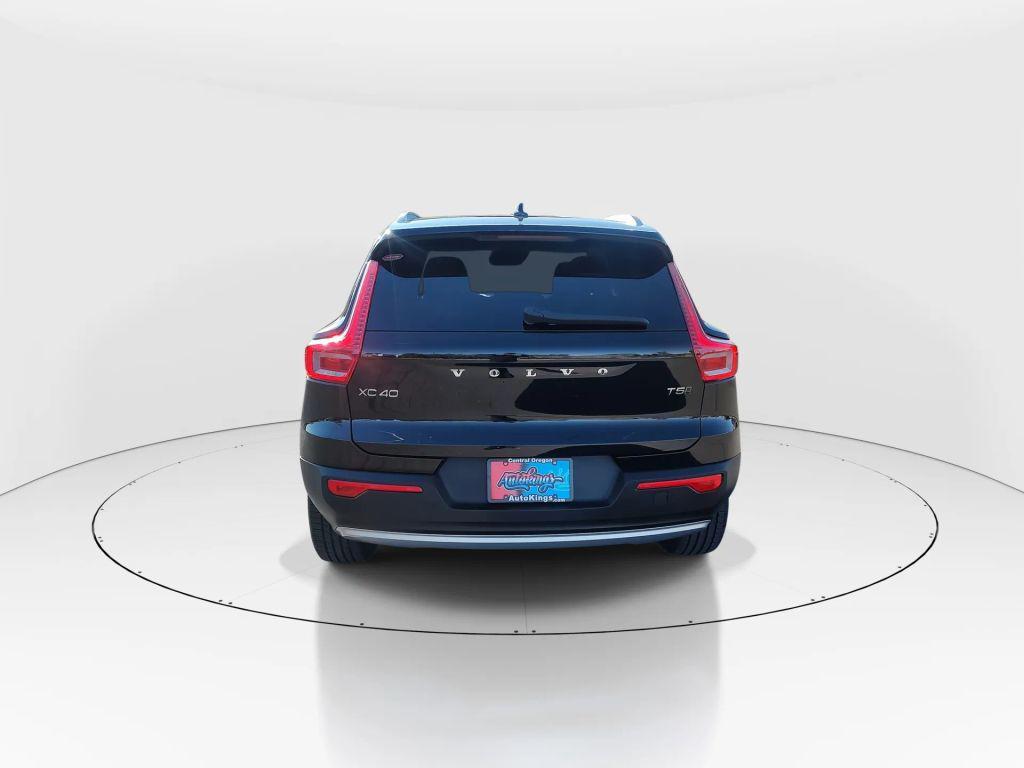 used 2021 Volvo XC40 car, priced at $23,640