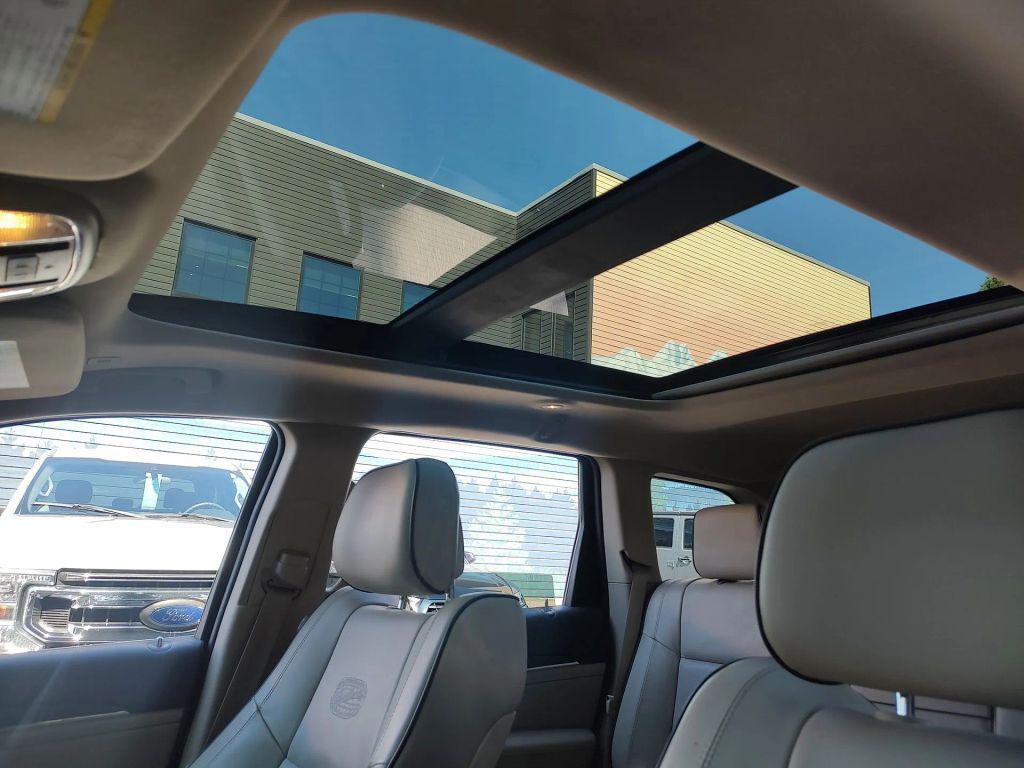 used 2017 Jeep Grand Cherokee car, priced at $20,798