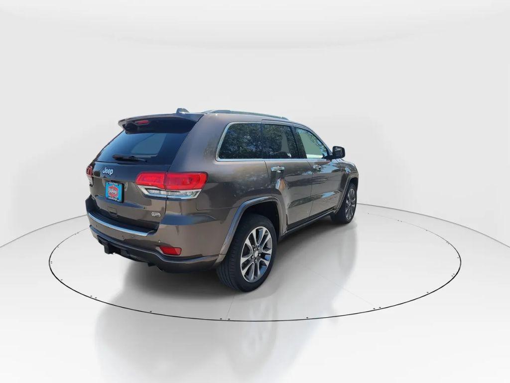 used 2017 Jeep Grand Cherokee car, priced at $20,798